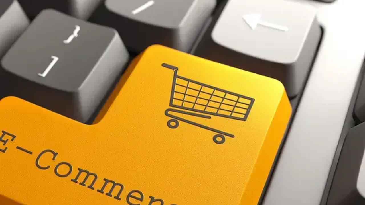 Dengan penjualan ritel online yang diperkirakan akan terus mengalami peningkatan, maka ini adalah saat yang tepat bagi Anda untuk memulai bisnis online.