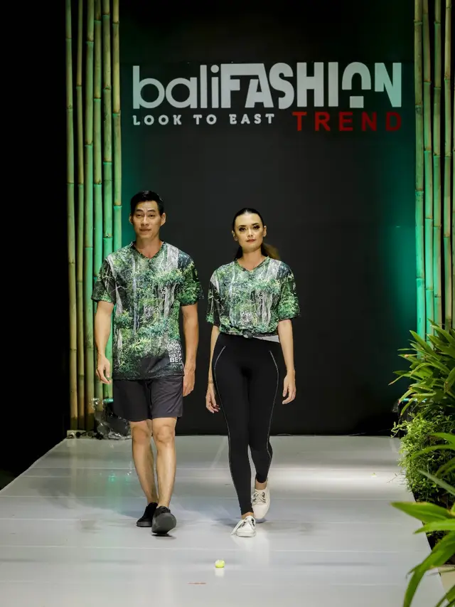 Love and O2, Sumbangsih Cinta untuk Bumi di Bali Fashion Trend