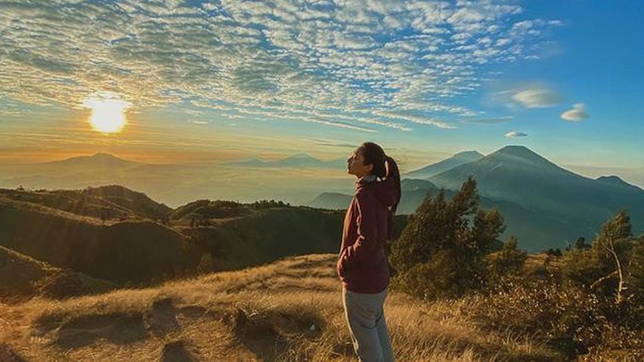 Pendakian Gunung Rinjani Ditutup hingga 31 Maret 2026, demi Keselamatan Pendaki dan Masa Depan