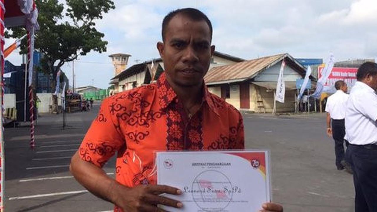 Kisah guru teladan di Ternate, didik murid karena dulu sekolah susah