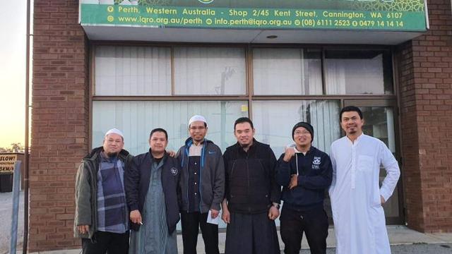 IQRO, organisasi Muslim Indonesia di Australia Barat, berinisiatif menjual cendol untuk menggalang dana bagi korban kebakaran hutan di Australia (Supplied: Dwi Andi Wibowo)