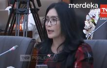 Rapat Efisiensi Anggaran, Rieke 'Oneng' Tegur Menteri BUMN: Sudah Serius Pak Erick Thohir Melotot