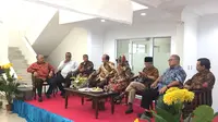 Gus Sholah menyebutkan, terbentuknya RI sebagai negara hukum sudah baik. Sayangnya, penegakan hukum masih cenderung tumpul ke atas. (Liputan6.com/Muhammad Radityo Priyasmoro)