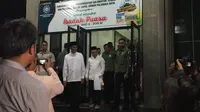 Presiden Jokowi tarawih di masjid Darul Arqam Palangkaraya. (Liputan6.com/Lizsa Egeham)