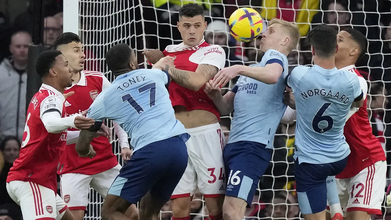 Foto: Arsenal dan Chelsea Kompak Bermain Imbang di Liga Inggris