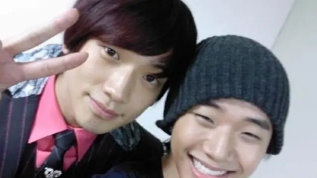 Rain dan Junho. (Foto: via https://sookyeong.wordpress.com/)