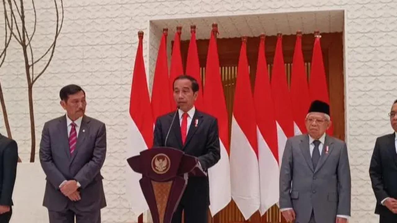 Presiden Joko Widodo atau Jokowi angkat bicara soal mantan Kadiv Propam Mabes Polri, Ferdy Sambo batal dihukum mati.