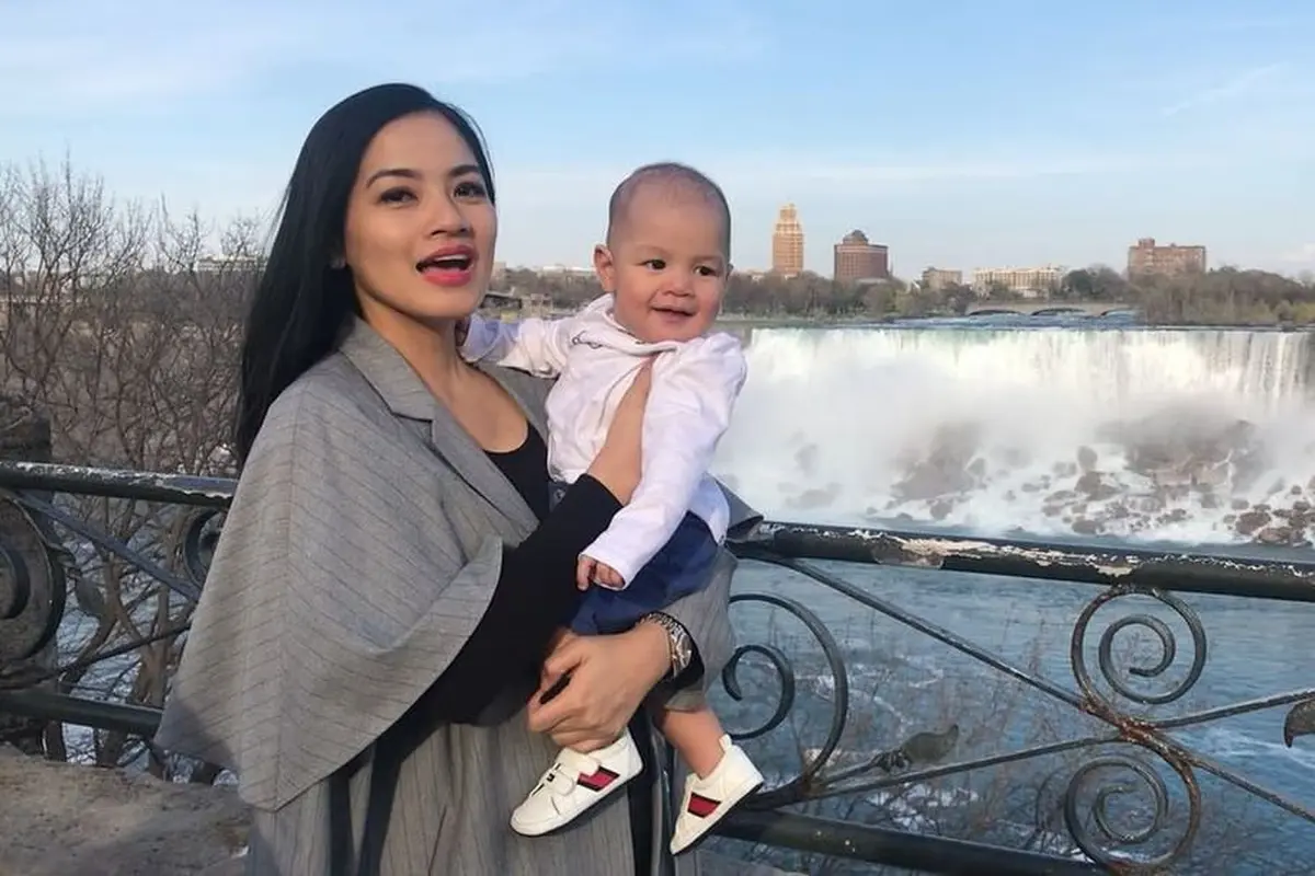 [Bintang] Titi Kamal