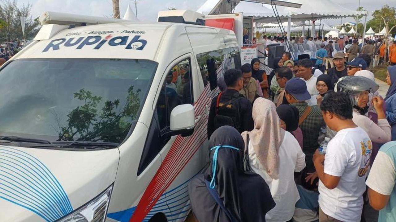 Antusiasme Warga Tanjungpinang Sambut Penukaran Uang Lebaran BI Kepri, Siapkan Rp2,9 Triliun