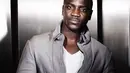 Akon lahir sebagai seorang Muslim. Ia pun bangga sebagai seorang musisi Islam. (SOHH)