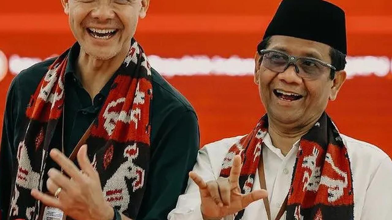 Diiringi Sholawat, Ribuan Warga Madiun Doakan Ganjar-Mahfud Menang di Pilpres 2024