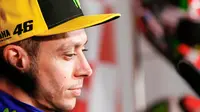 Pebalap Movistar Yamaha, Valentino Rossi, tak ingin terlarut dalam kekecewaan musim 2017 dan langsung mengalihkan fokus pada tes pramusim 2018. (dok. MotoGP)