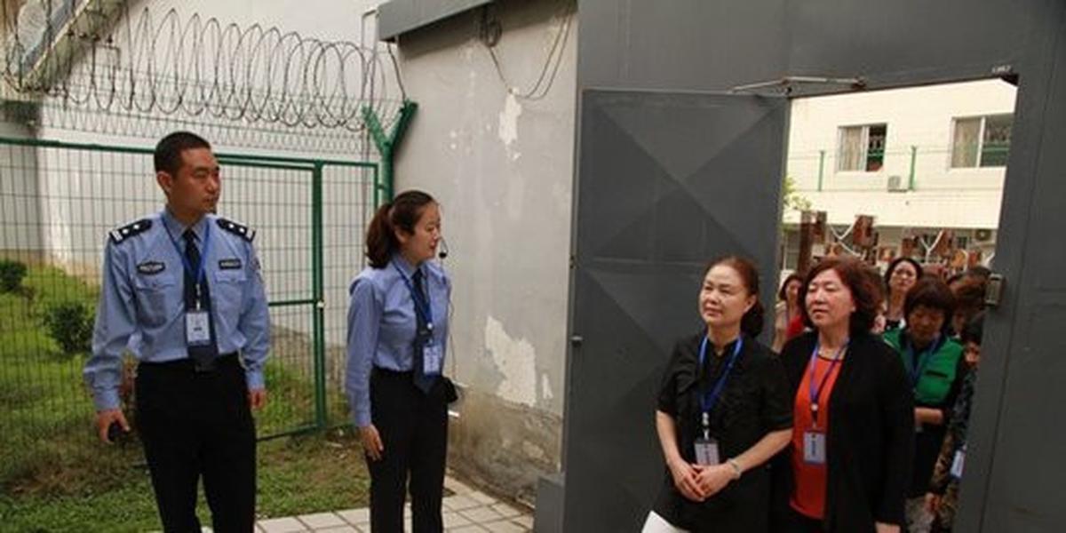 Pejabat aktif China disuruh ke penjara tengok teman korup