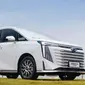 Pesaing Toyota Alphard dari Tiongkok kembali panaskan persaingan