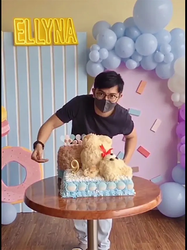 [Fimela] Ultah anak Nicky Tirta dan Liza Elly