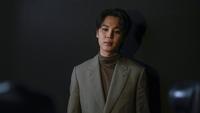Jimin BTS menghadiri fashion show Dior di Paris, 20 Januari 2023. (AP Photo/Thibault Camus)