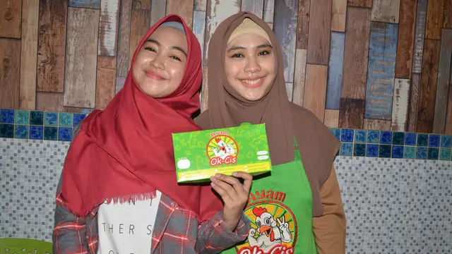 Oki Setiana Dewi dan Ria Ricis