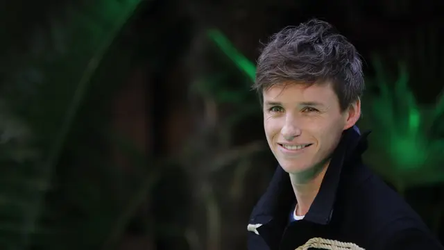 [Bintang] Eddie Redmayne