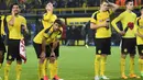 Ekspresi para pemain Dortmund setelah kalah dari AS Monaco pada laga leg pertama perempatfinal Liga Champions di Stadion Signal Iduna Park, Dortmund,  (12/4/2017). Dortmund kalah 2-3. (AP/Martin Meissner)