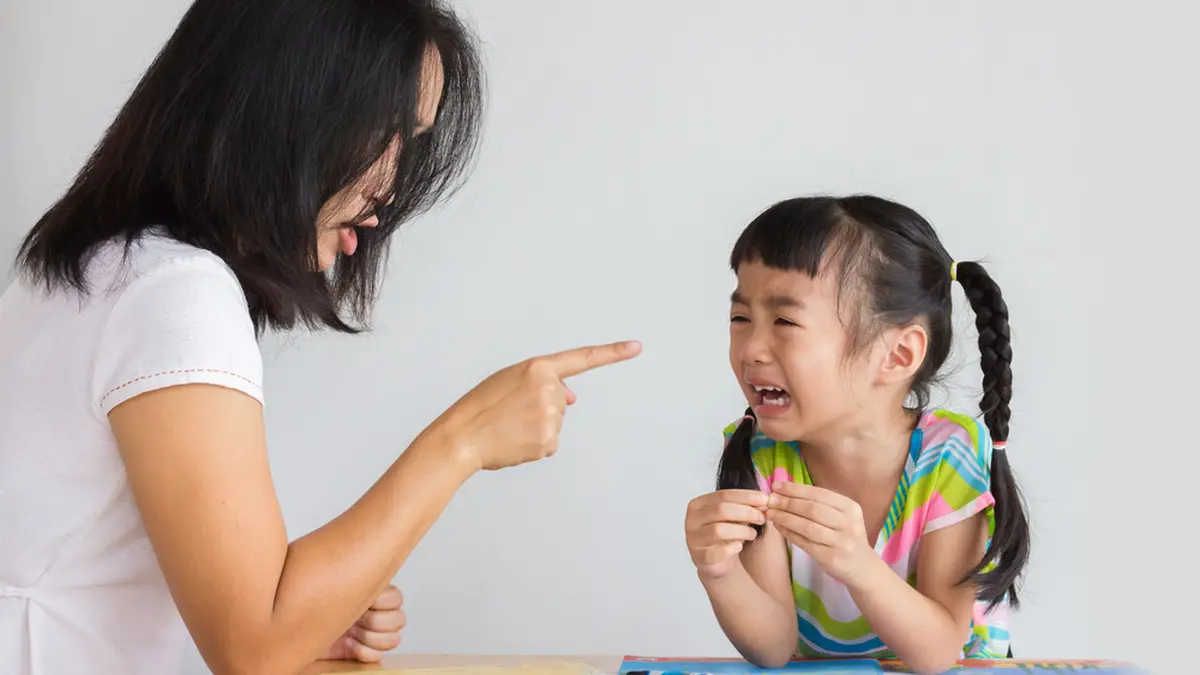 Tak Perlu Membentak dan Memukul, Ini 5 Cara Menegur Anak agar Disiplin