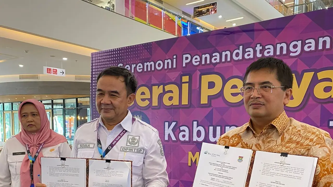 Dinas Penanaman Modal dan Pelayanan Terpadu Satu Pintu (DPMPTSP) Kabupaten Tangerang, membuka Gerai Pelayanan Publik terpadu di Mal Ciputra Tangerang.