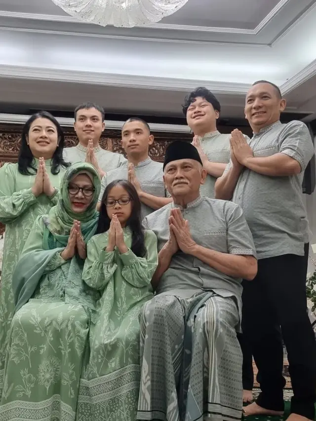 Lebaran Keluarga Cendana