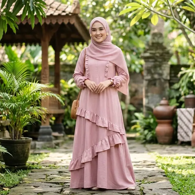 Model Gamis Katun Jepang Kombinasi Terbaru (Foto: Gemini AI)