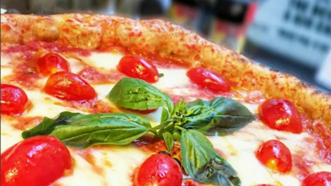 Ilustrasi: Pizza Margherita (Sumber akun ckoastoria di Instagram)