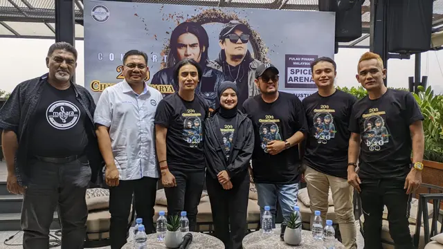 Konser 20 Tahun Charly Berkarya