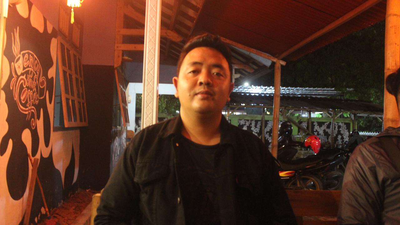 Muhammad Tri Siswanto, Kepala Dusun Temuwoh, Desa Talokwohmojo, Kecamatan Ngawen, Kabupaten Blora, yang baru dilantik. (Ahmad Adirin/ Liputan6.com)