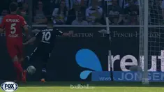 Thorgan Hazard menginspirasi kemenangan telak Borussia M'Gladbach 3-1 atas Freiburg dalam lanjutan Bundesliga, Sabtu (5/5). Hazard...