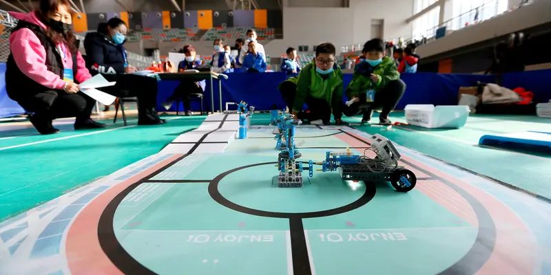 Kompetisi robotik di China timur