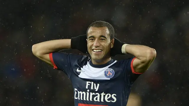 Lucas Moura Rayu Oscar untuk Gabung dengan PSG