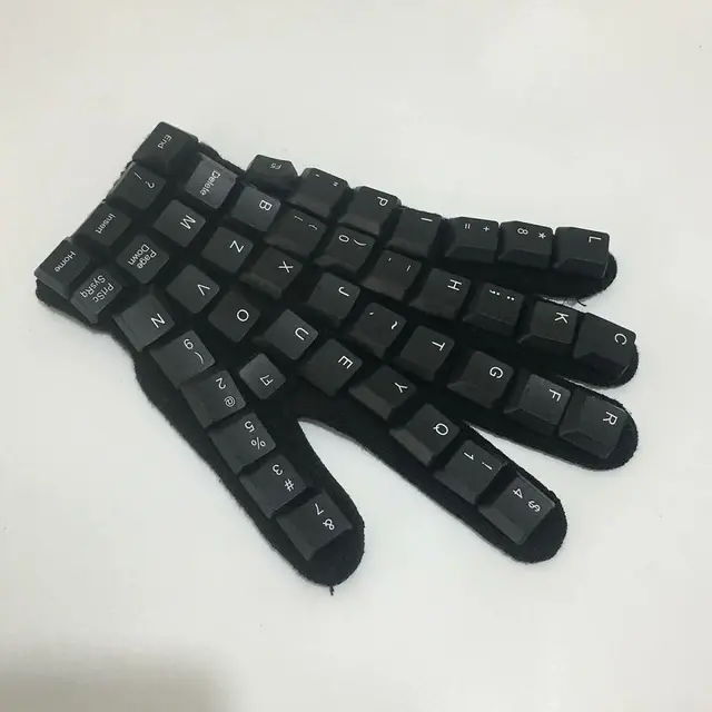 6 Potret Barang Perpaduan dari Papan Keyboard Ini Unik, Detailnya Bikin Kagum