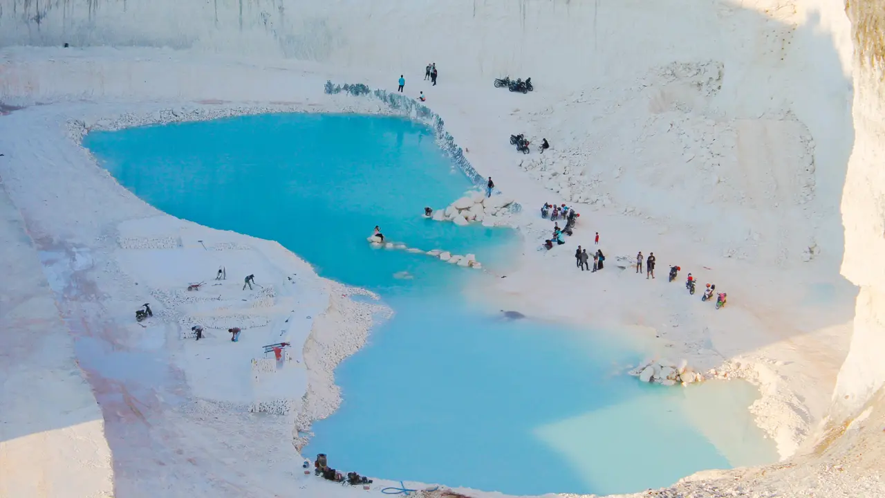 Blue Jaddih Madura