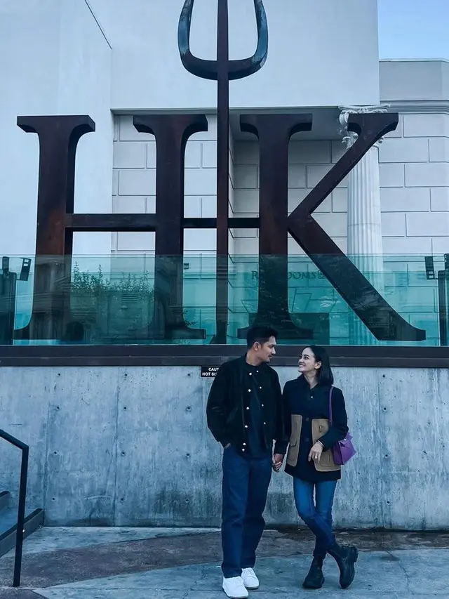 6 Potret Gaya Ririn Ekawati Liburan di Amerika, Selalu Kompak dengan Ibnu Jamil