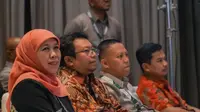 Gubernur Khofifah saat melakukan Kick Off Program Klinik BUM Desa dan Akademi Desa Wisata 2023. (Istimewa).