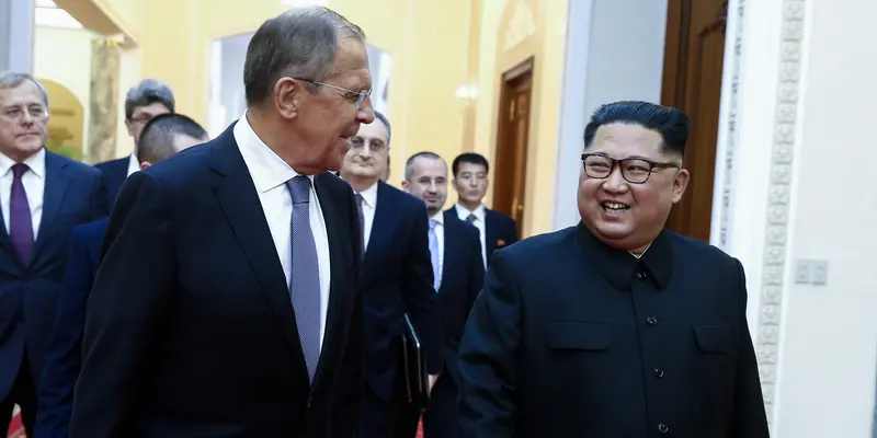 Usai Utus Perwakilan ke AS, Kim Jong-un Terima Menlu Rusia