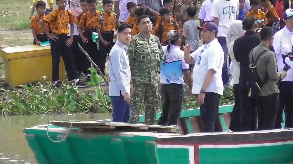 Gibran Janji Jembatan Viral Lampung Timur Rampung 2 Minggu