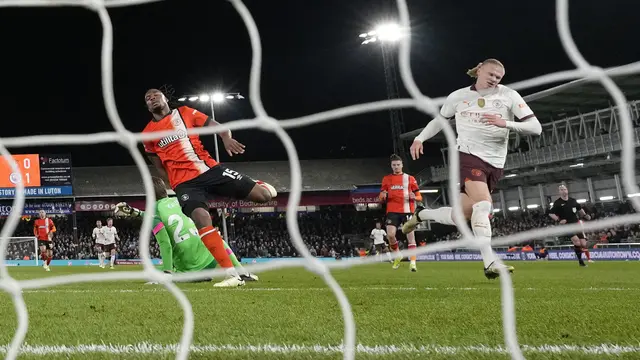 Luton Town vs Manchester City
