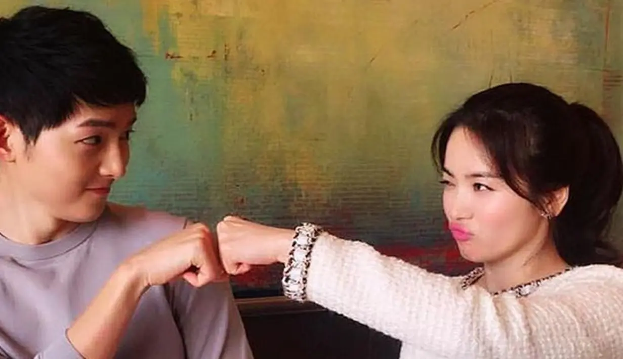 Pesta pernikahan di kalangan selebriti kerap diwarnai dengan kemewahan, namun tak jarang juga mereka menerima tawaran sponsor berbagai vendor. Namun hal ini nampaknya tak akan terjadi pada Song Joong Ki dan Song Hye Kyo. (Instagram)