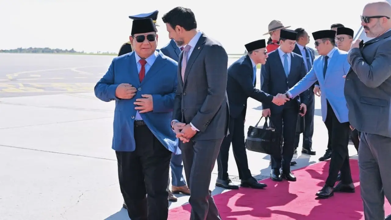 Dari Amerika Serikat, Presiden Prabowo Subianto tiba di Bandar Udara Internasional Ottawa Macdonald-Cartier, Ottawa, Kanada pada Rabu 24 September 2025.