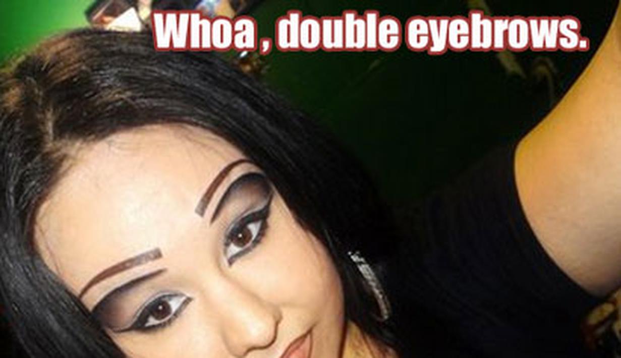 15 Makeup Super Menor Yang Bikin Wanita Jadi Jelek Fimela Fimelacom