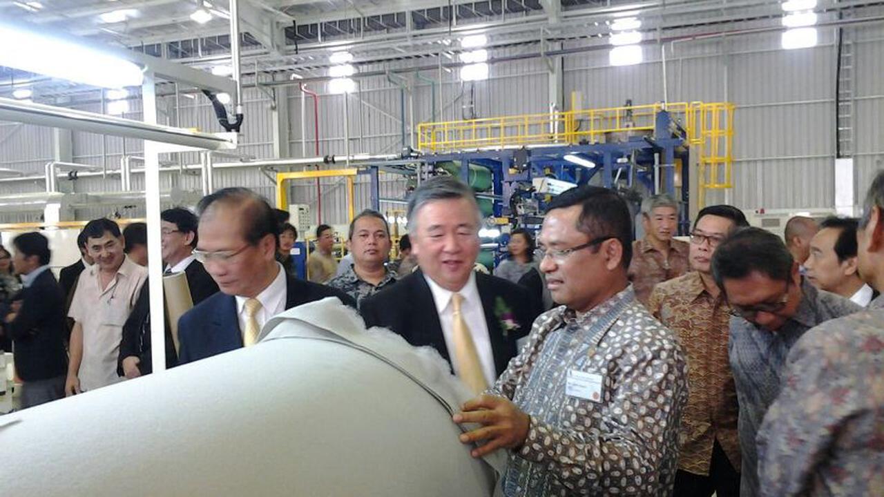 Menteri Perindustrian Saleh Husin