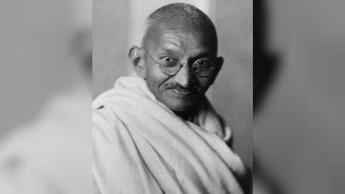 Mahatma Gandhi  (Wikipedia).