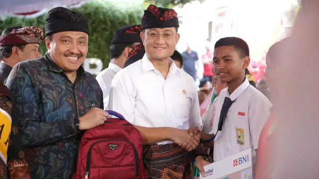 Mensos kunker di Bali