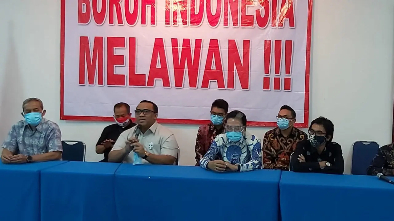 Serikat buruh siap mengajukan gugatan judicial review terhadap UU Cipta Kerja ke Mahkamah Konstitusi (MK)