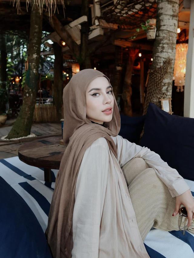 Aghnia Punjabi. (Foto: Dok. Instagram @emyaghnia)