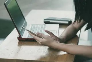 Buat yang suka belanja di online shop, hati-hati dengan modus penipuan baru yang meminta cashback. (Ilustrasi: Pexels.com)