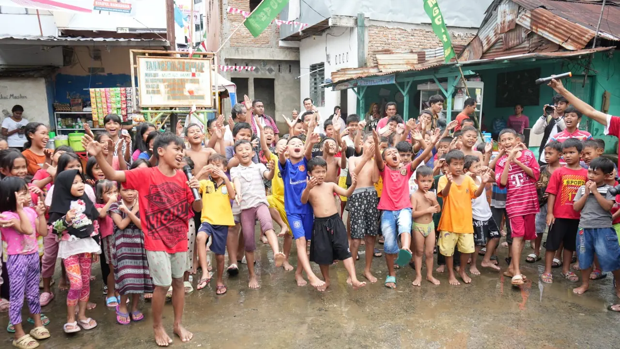 Kampung Aur